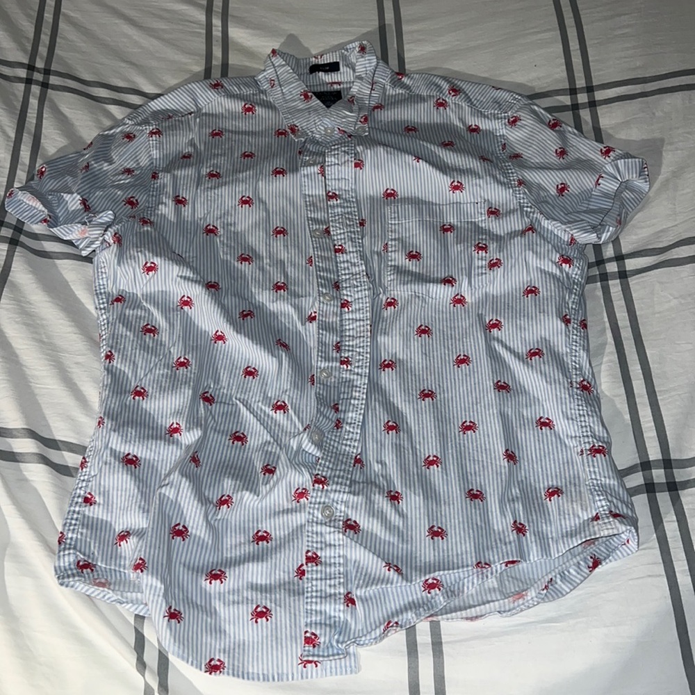 J Crew lobster causal dress shirt slim size medium small stain showed on pocket